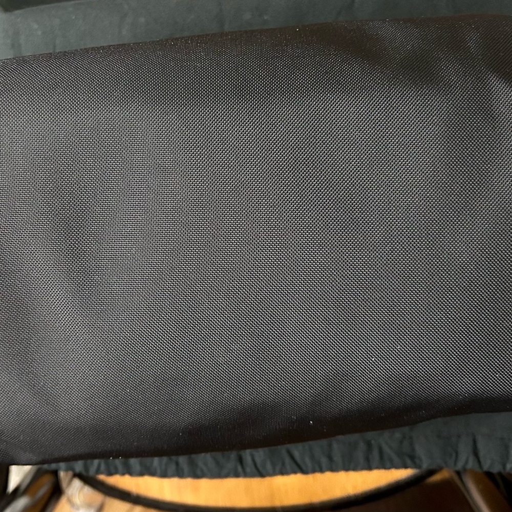 NWOT CHANEL Authentic RARE Sport Line Dopp Toiletry Travel Dust Bag Black Nylon - Picture 4 of 12